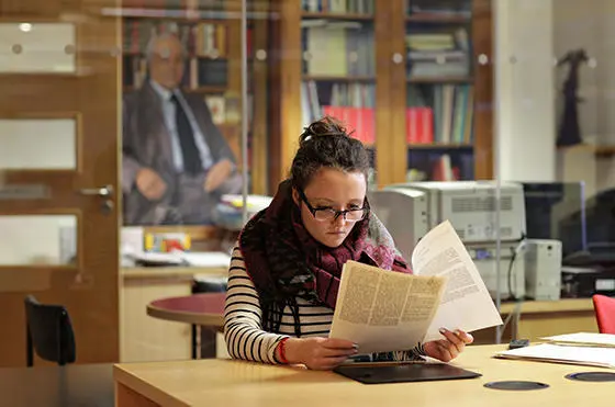 archives-reading-room-strand-07a
